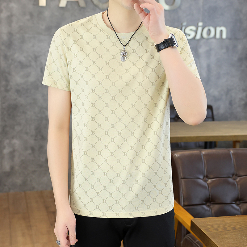 9051新款时尚印花短袖