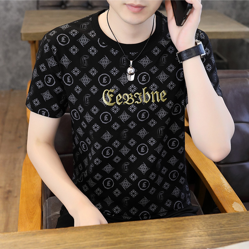 9031新款时尚印花短袖