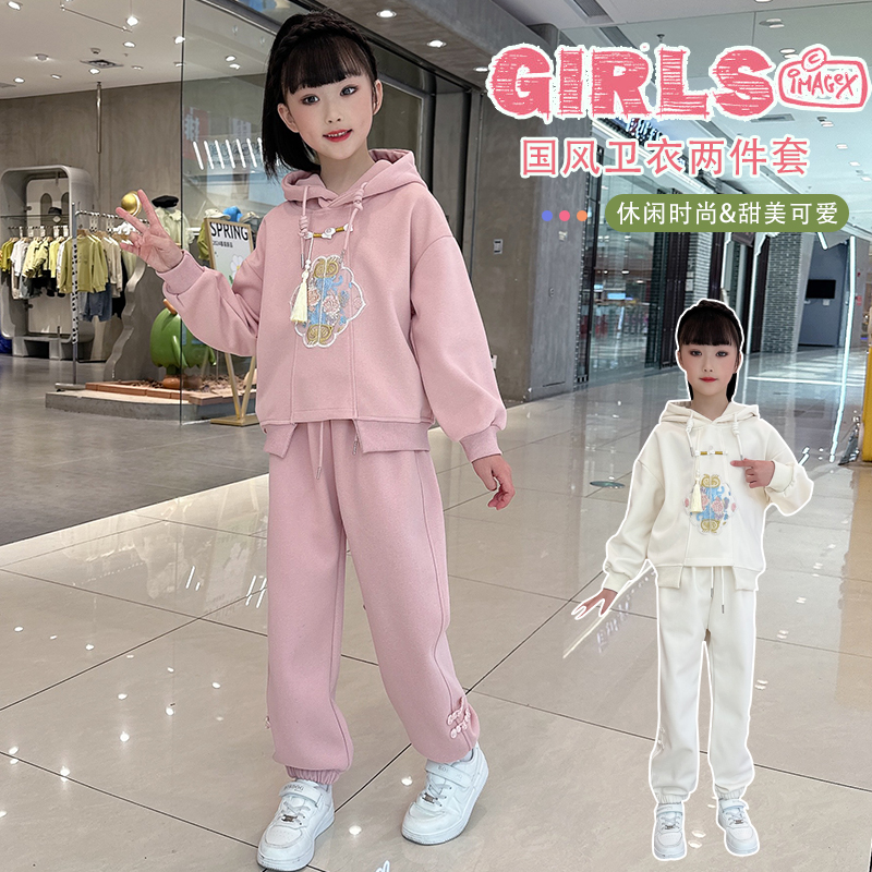 爆款部落-A-2411-新款休闲国风帽衫套装-模特图