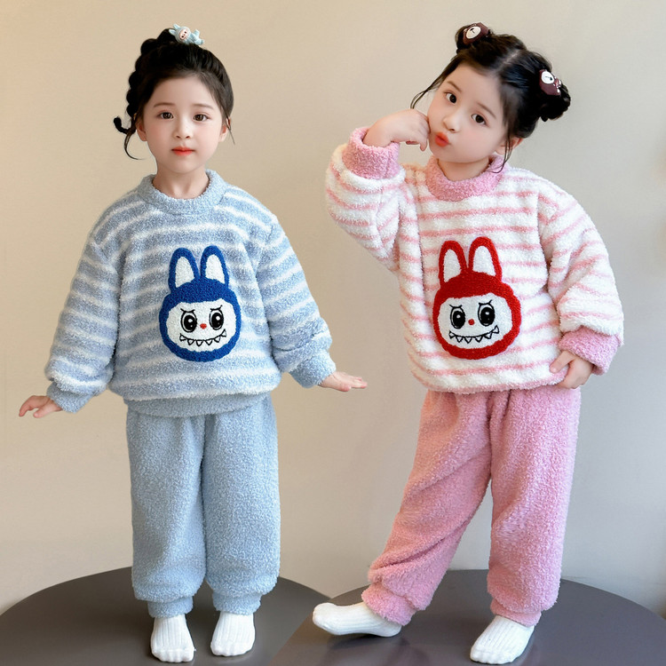 依彤蓓蓓&2583卡通图案条纹睡衣套装