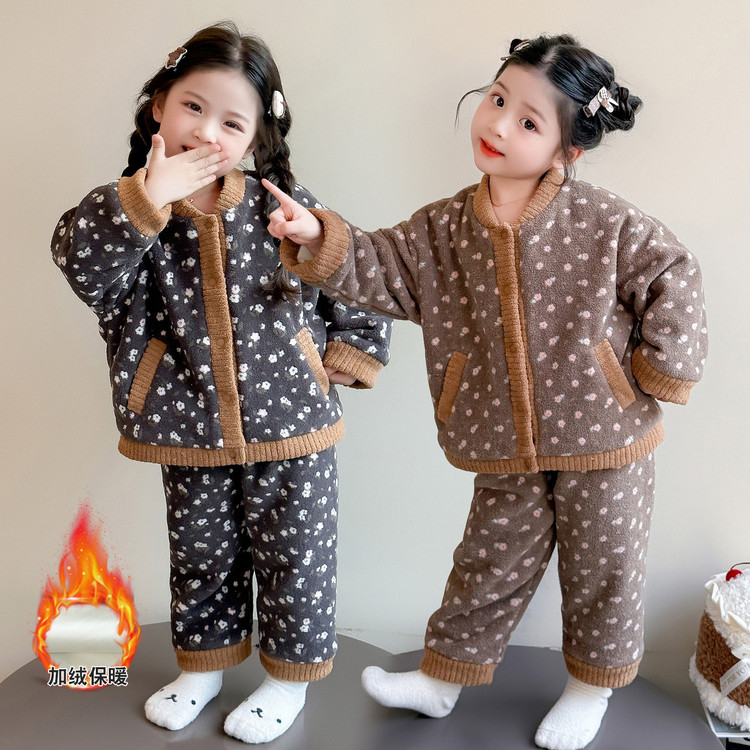 依彤蓓蓓&2566碎花双层开衫睡衣套装