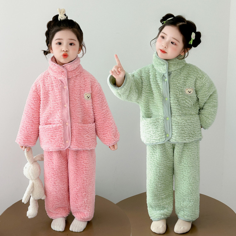 依彤蓓蓓&2591小熊贴标开衫睡衣套装