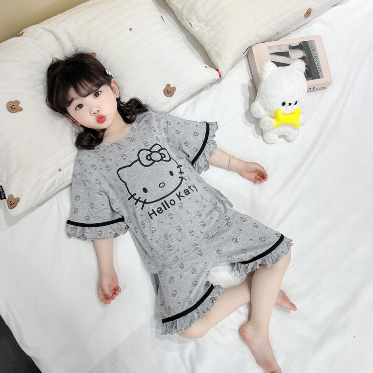 小核桃&L2580卡通印花花边睡衣套装