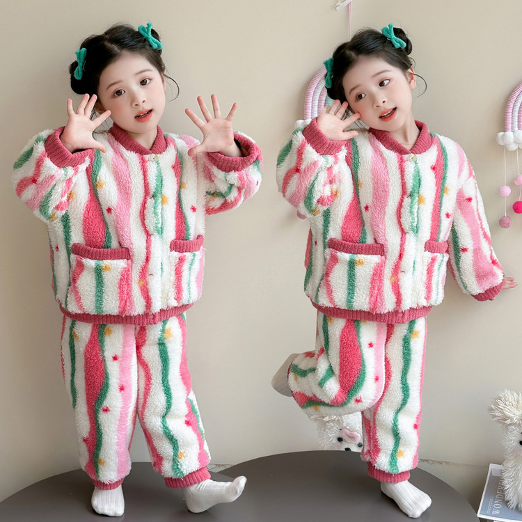 小核桃&A2515珊瑚绒印花开衫套装