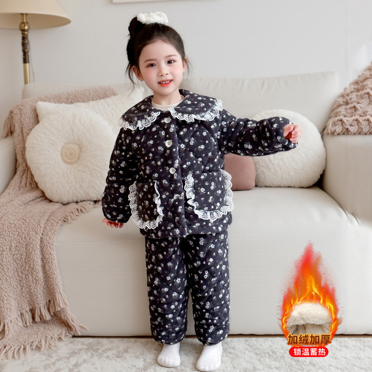 小核桃&A2518-2法兰绒三层夹棉加厚花边领口