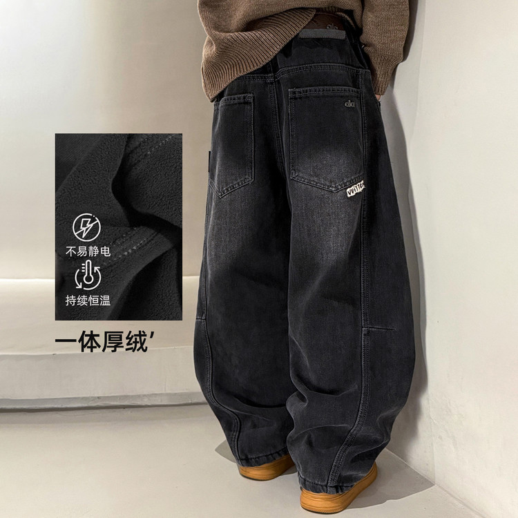 金多多&LBDK8976ala字母加绒牛仔裤