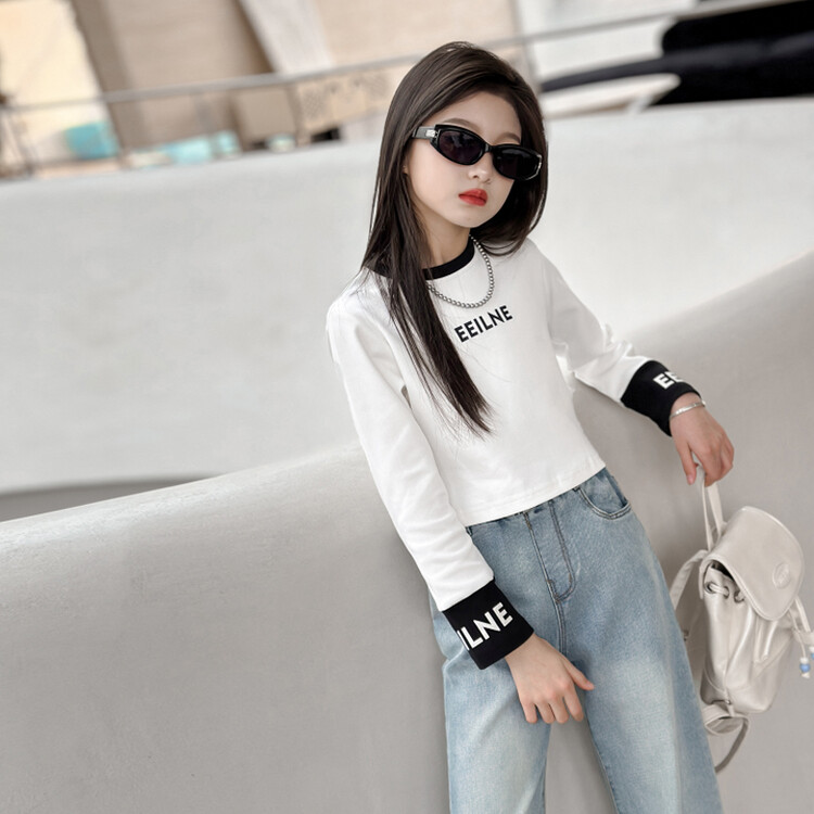 悦贝兔&9014刺绣字母牛仔裤套装