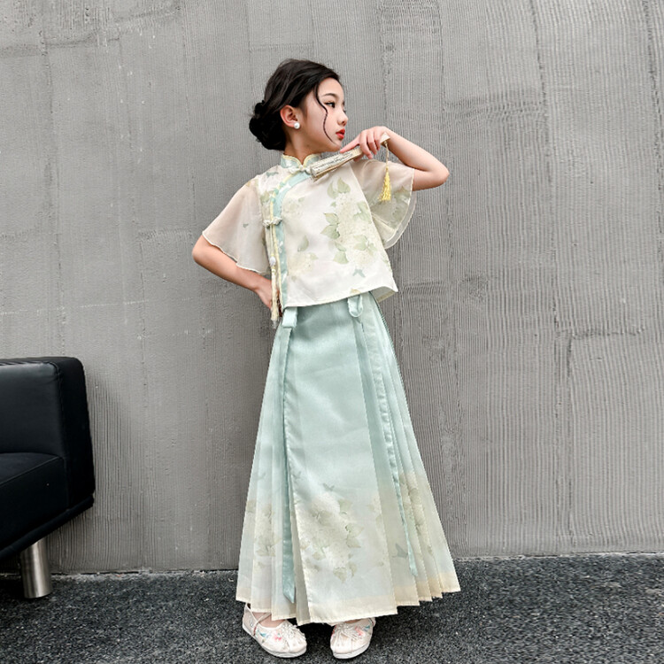 悦贝兔&9017马面裙套装