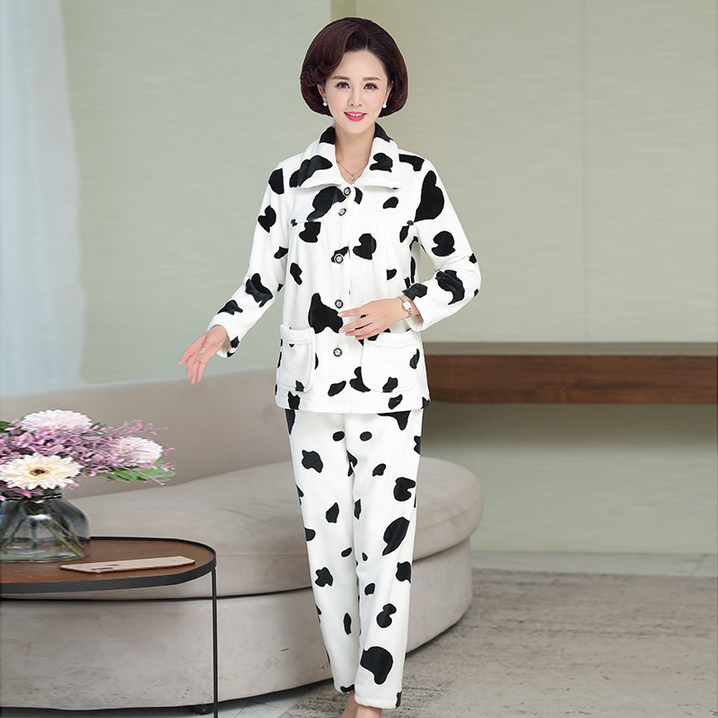 9662新款时尚印花法兰绒开衫年轻拍模特图 XL 牛奶色